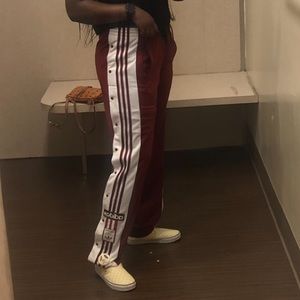 ADIDAS SWEAT PANTS